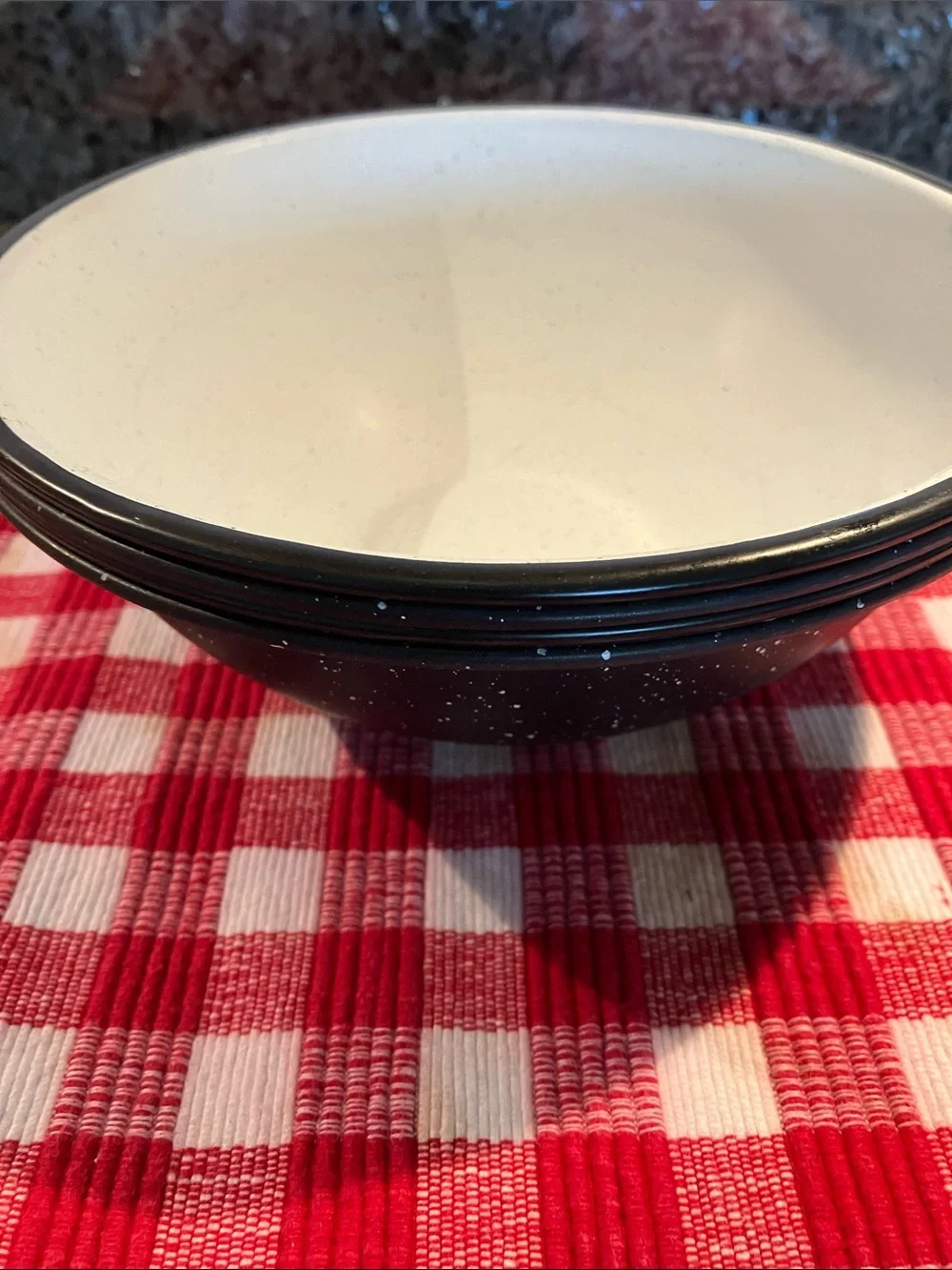 Enamelware Bowls 2 White, 2 Black, 7 1/2” Across x 3”, each 1 1/2 Pints